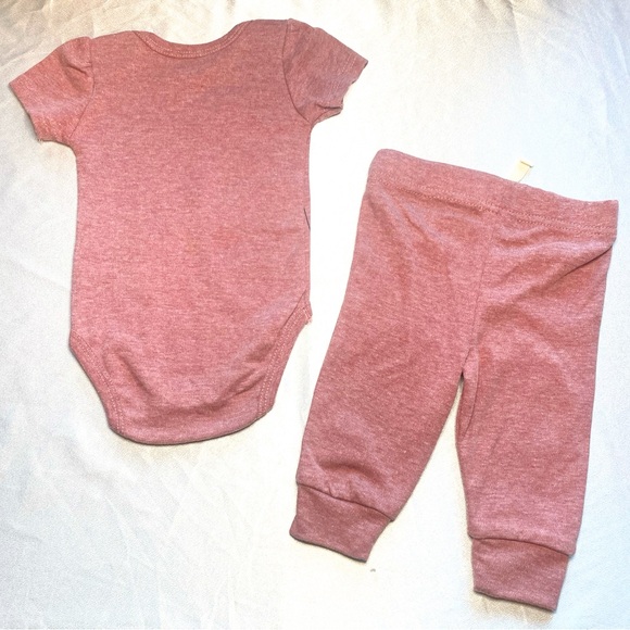 BABY GIRL DISNEY BUNDLE 3-6MO - Picture 6 of 13